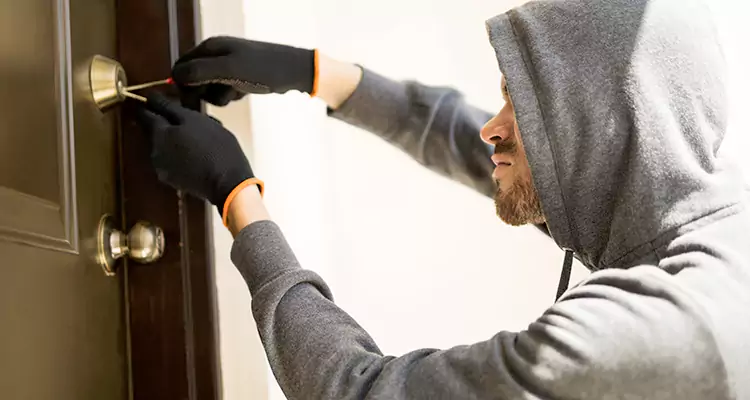 Emergency Motel Lock Repairs—Available 24/7 in Castro Valley, CA